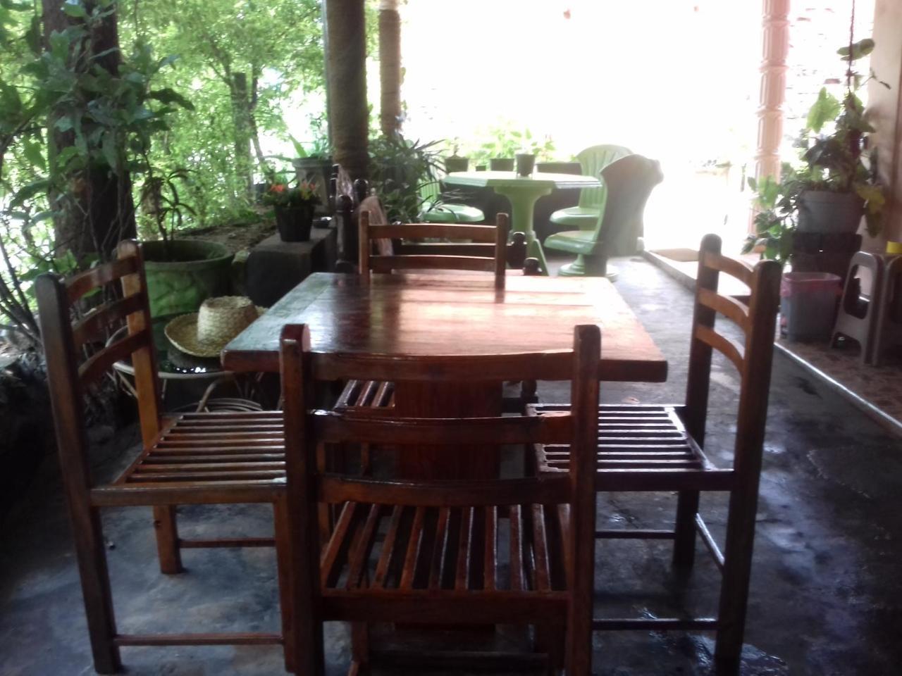 Thisal Guest House Полоннарува Экстерьер фото